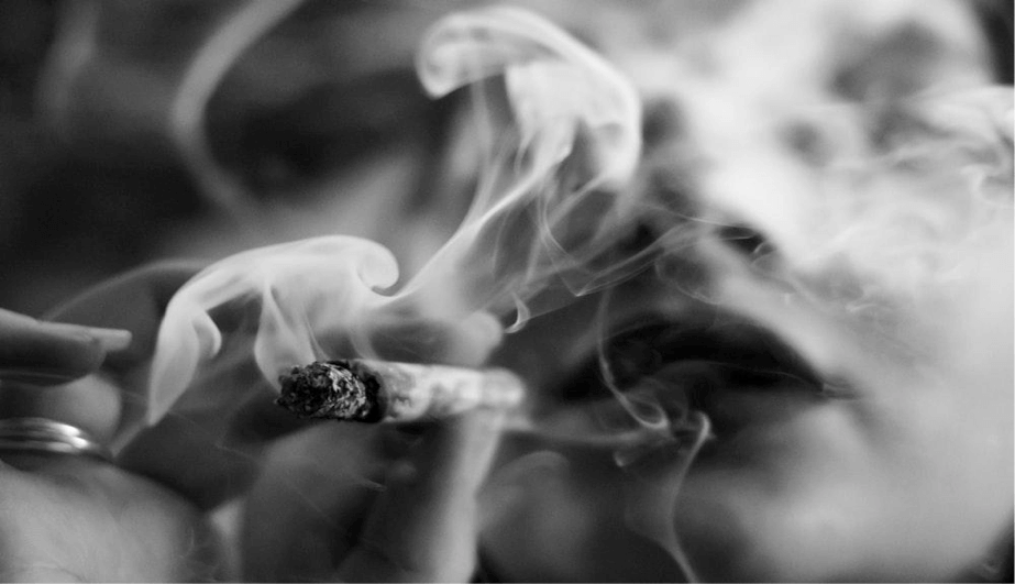 Smoking Cannabis and Creativity