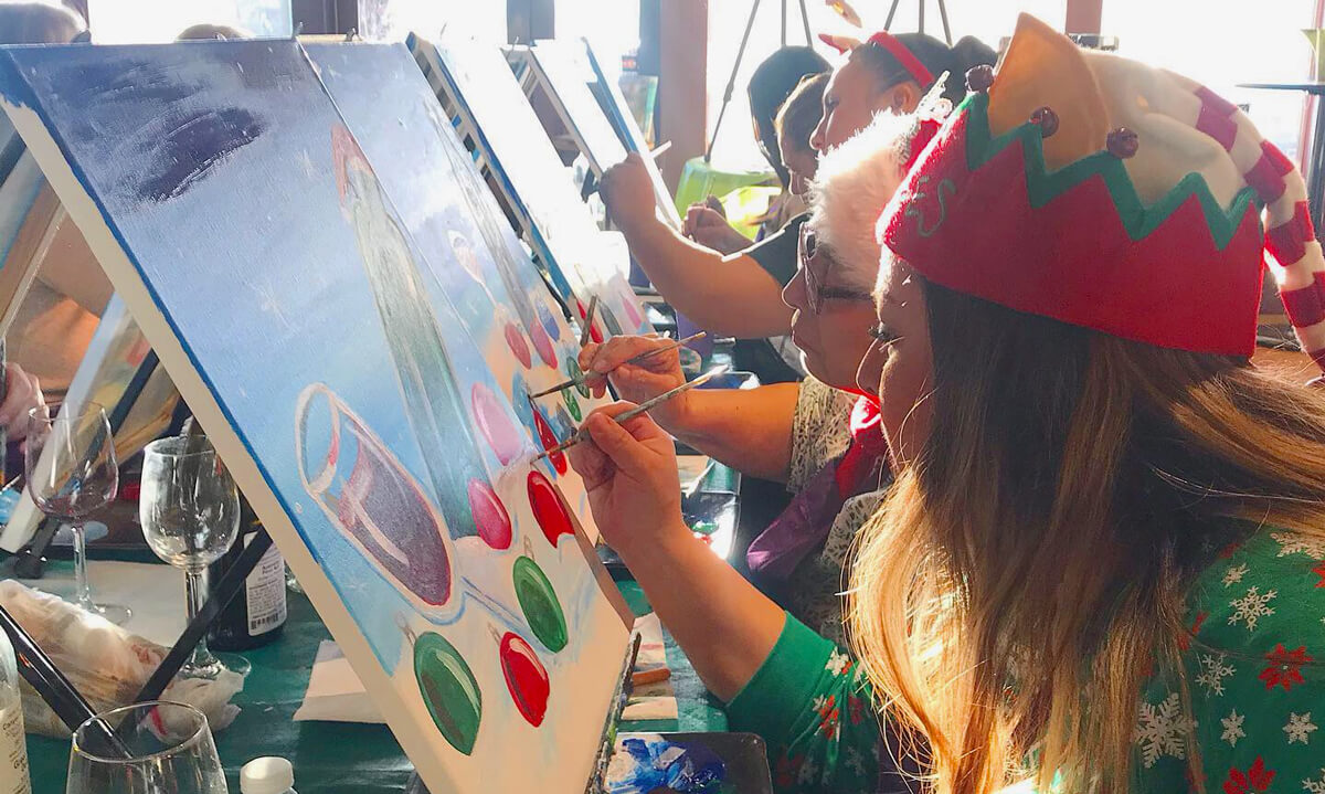 Holiday Painting Party in Cincinnati, Ohio