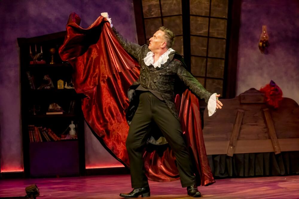 Dracula performing on stage at Cincinnati Shakespeare Company